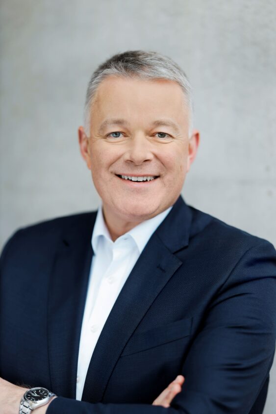 Gordon Schnieder